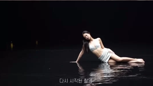 black pink jennie