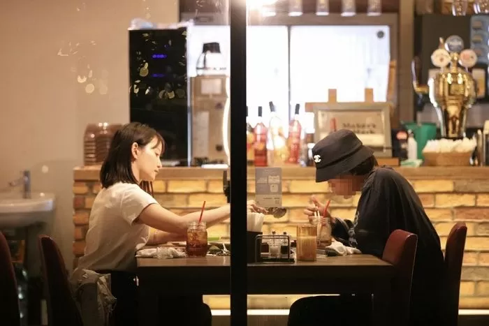 Mariya Nagao with male