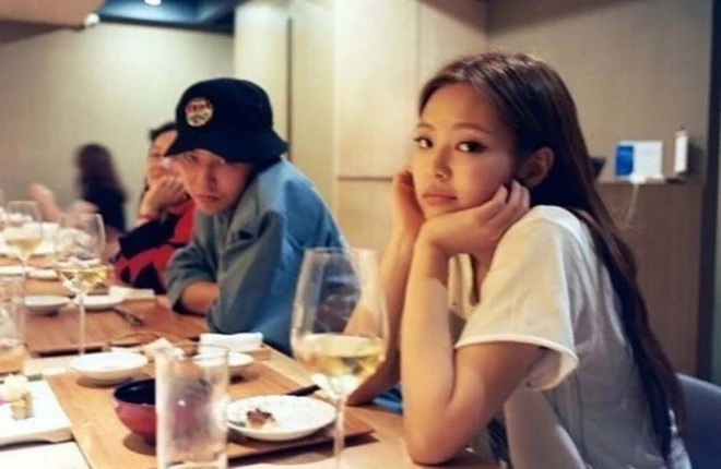 jennie blackpink bts v rose 