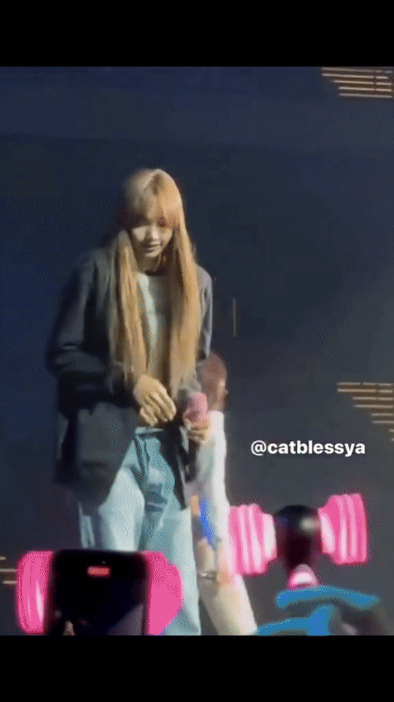 blackpink lisa