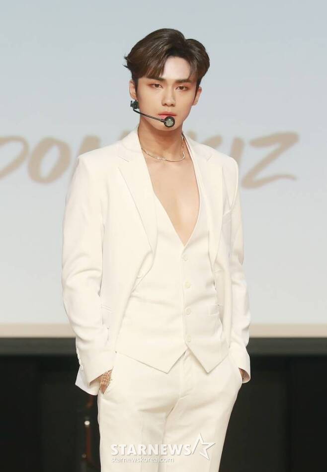 DKZ Kyung yoon