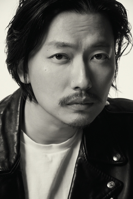 Lee Dong-hwi 