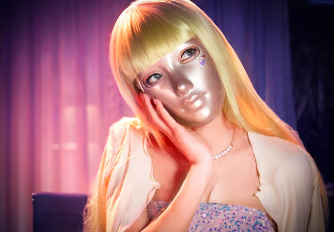 Mask Girl thumbnail