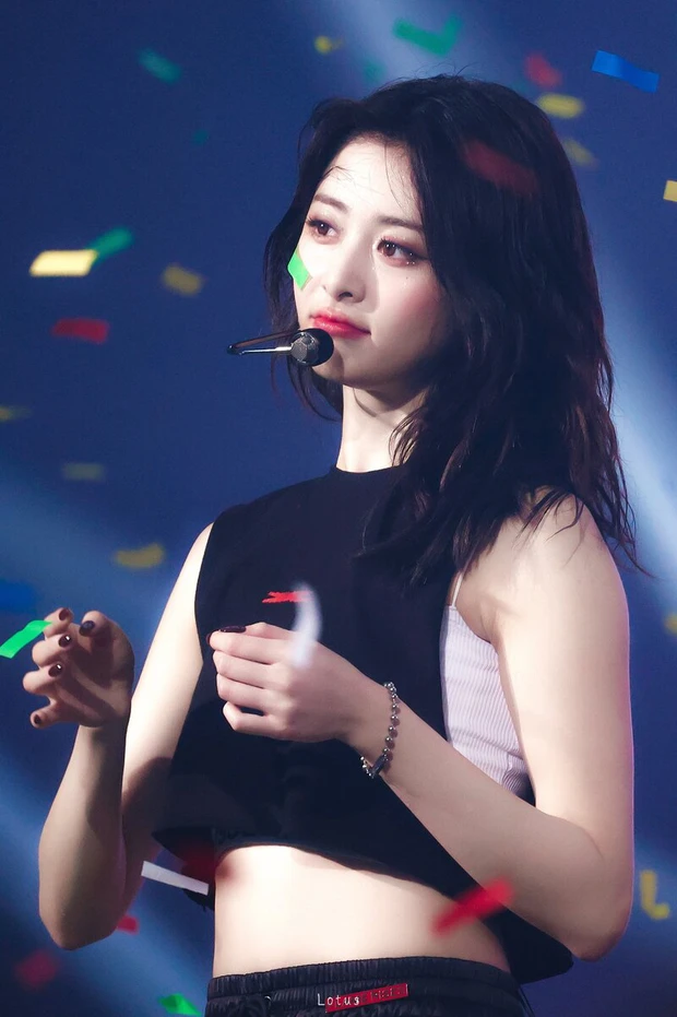 huh yunjin