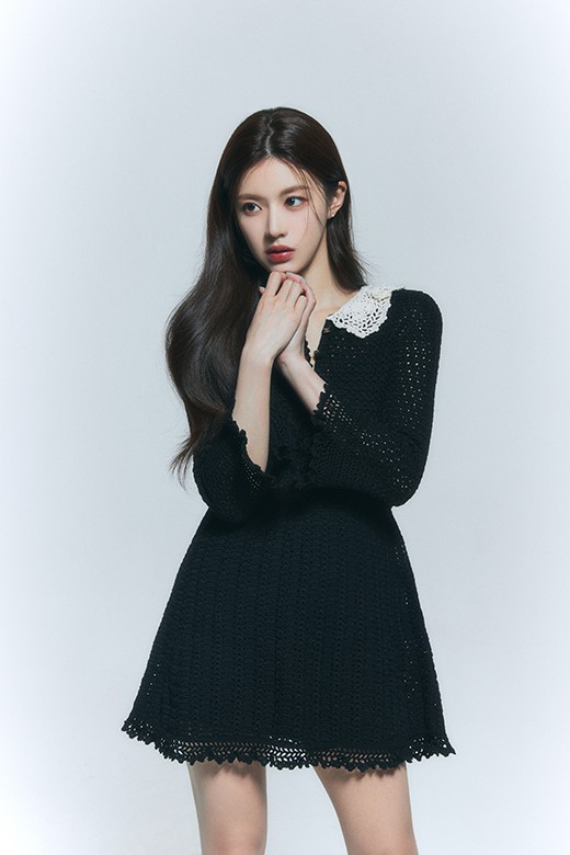 Go Yoon-jung 