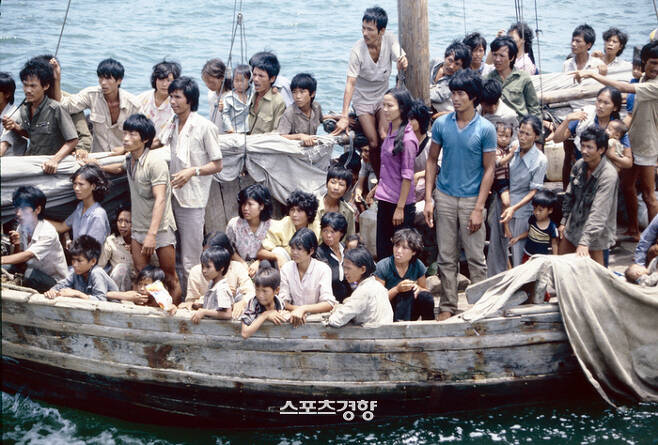 boat people