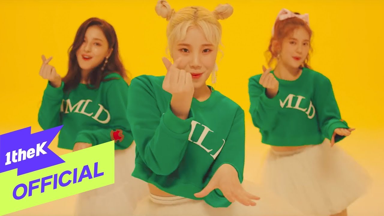 MOMOLAND