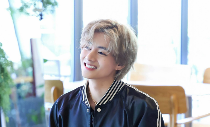 bts v thumbnail