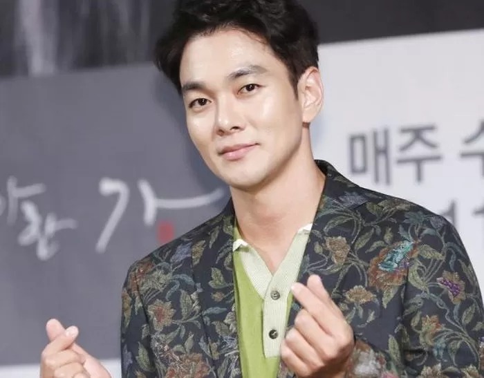 Lee Kyu Han and BB Girls' Yujeong admit to dating