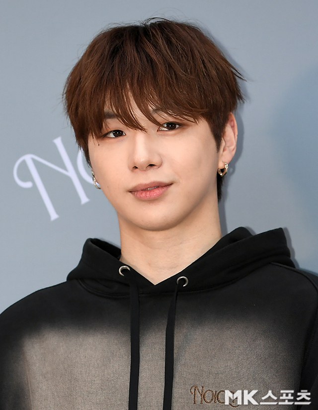 Kang Daniel with his puppy-like charm