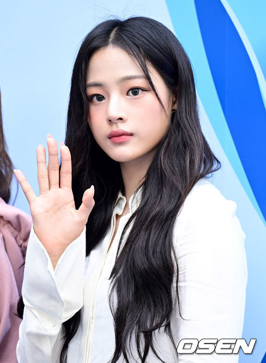 minji newjeans