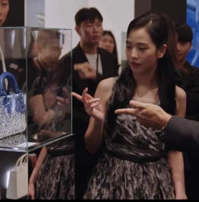 jisoo blackpink dior