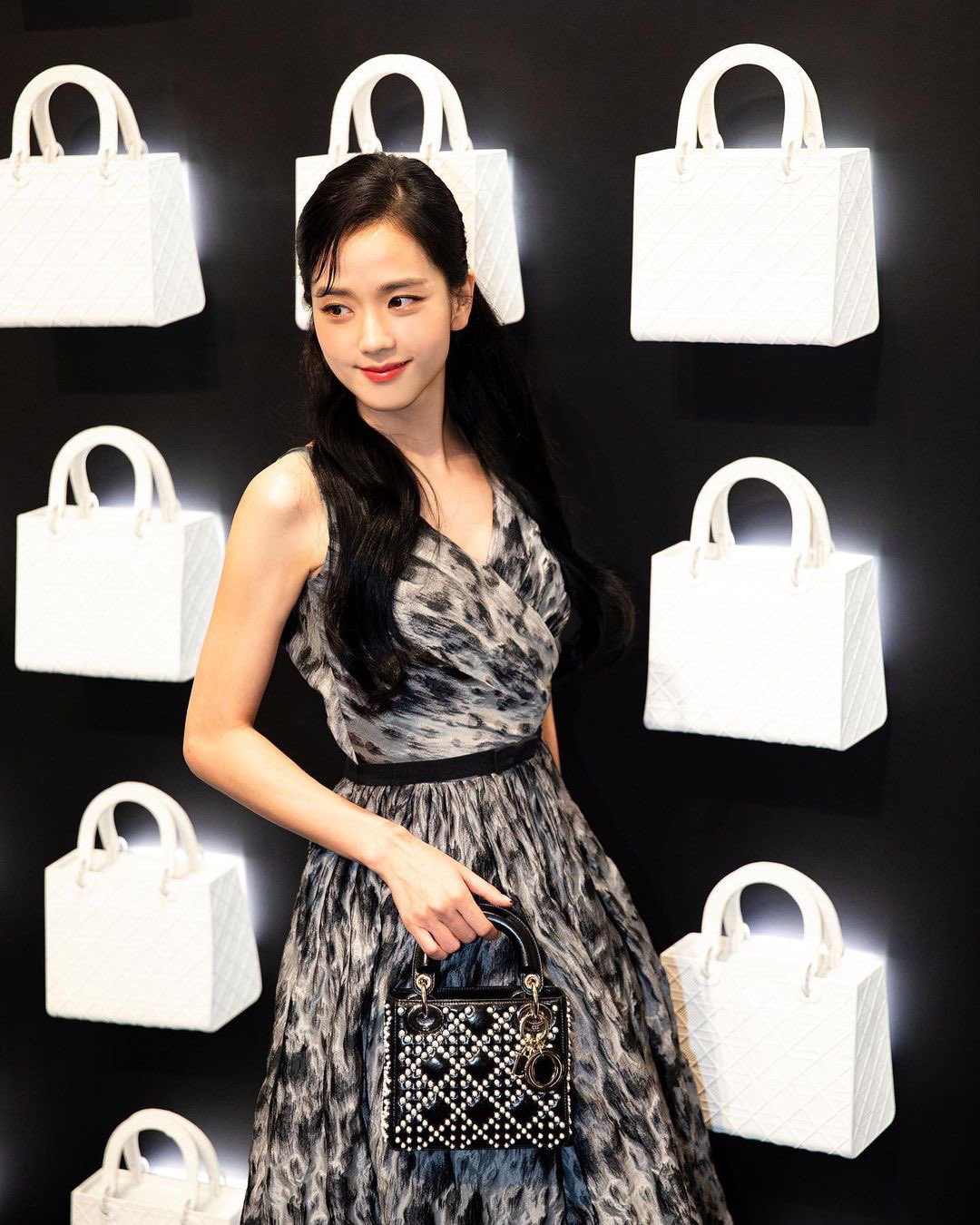 jisoo blackpink dior