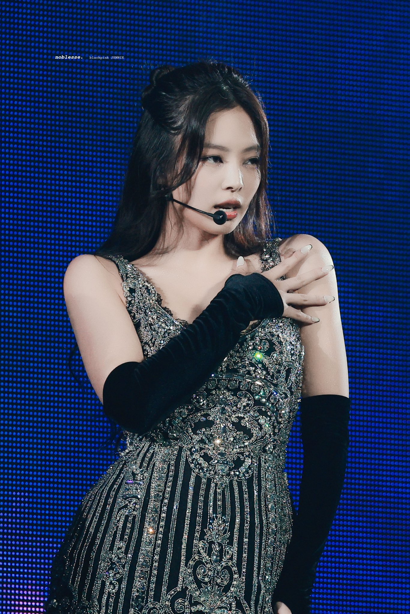 jennie blackpink finale concert