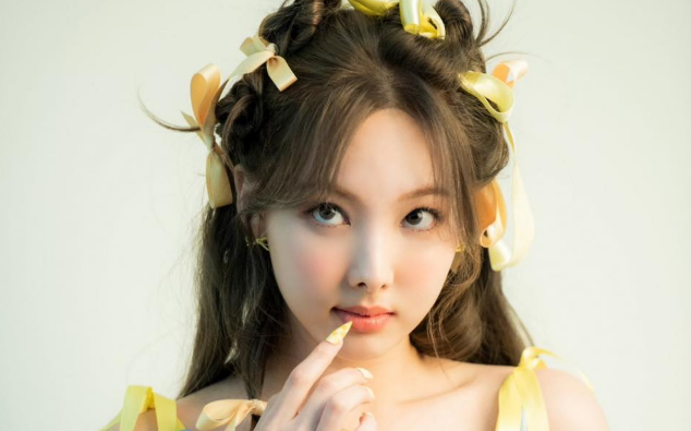 nayeon thumbnail