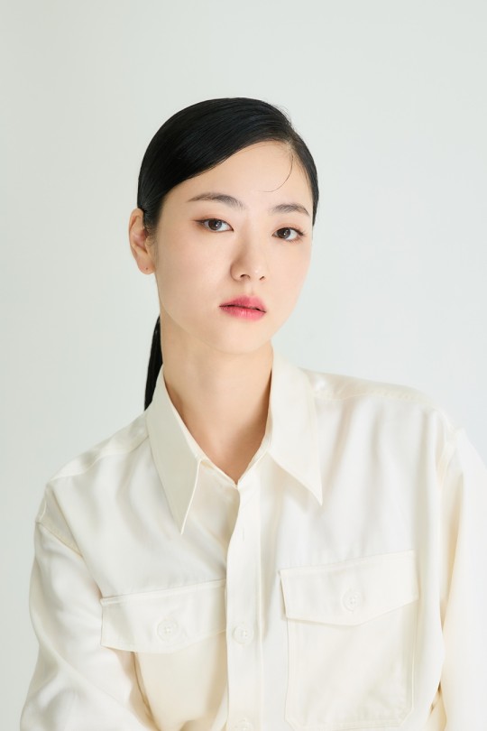 Jeon Yeo-bin