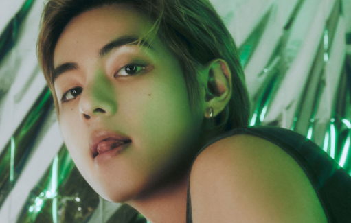 bts v thumbnail