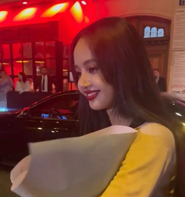lisa blackpink crazy horse