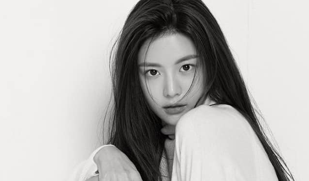 Go Yoon jung thumbnail