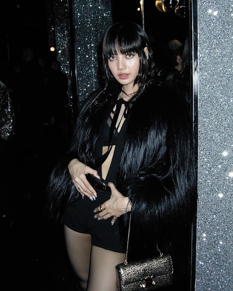 lisa blackpink