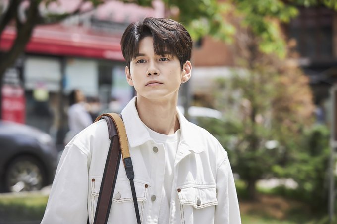 Ong Seong-wu-thumbnail