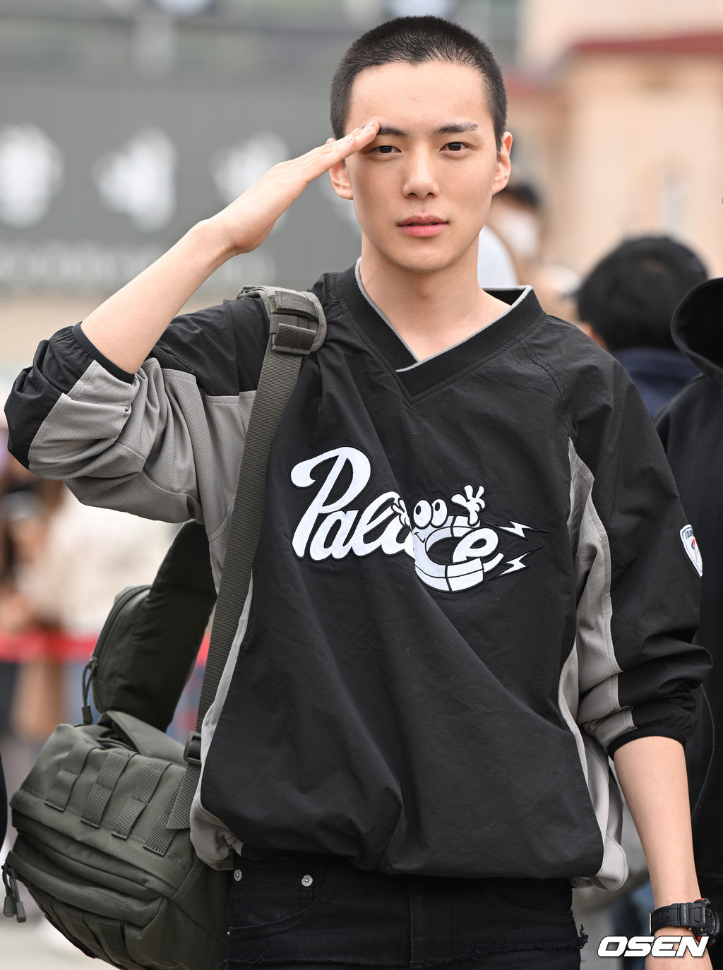 min hyuk military