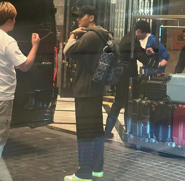 EXO Tao Xu Yiyang