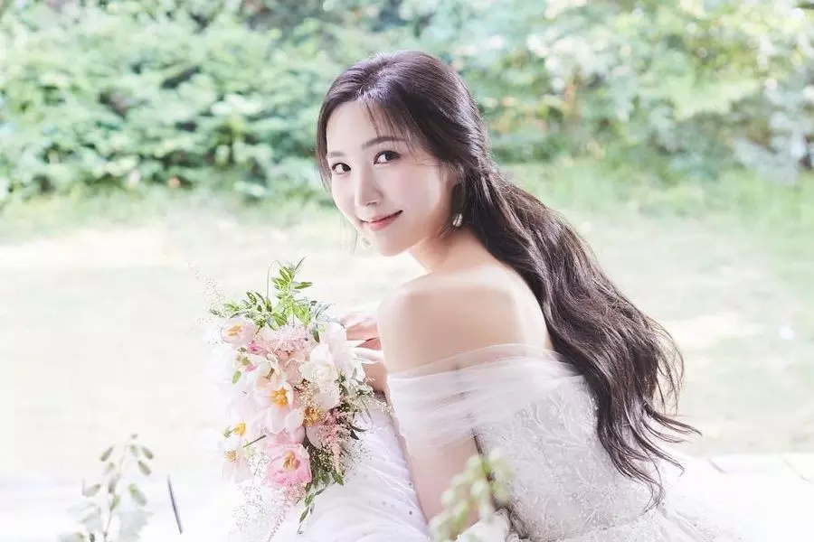Apink’s Former Member Hong Yoo-kyung