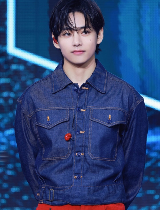 bts v