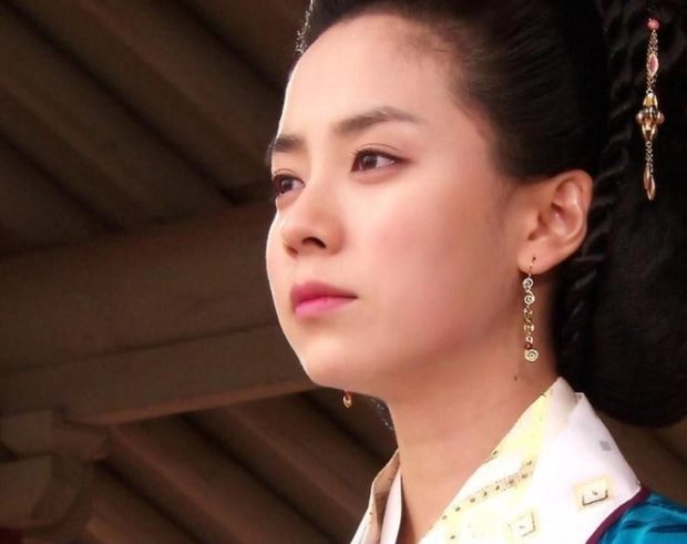 song ji hyo
