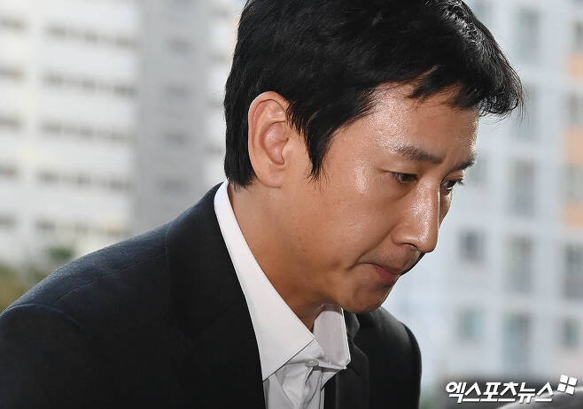 lee sun kyun