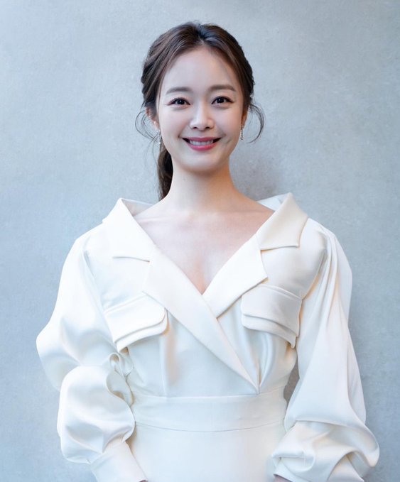 jeon so min