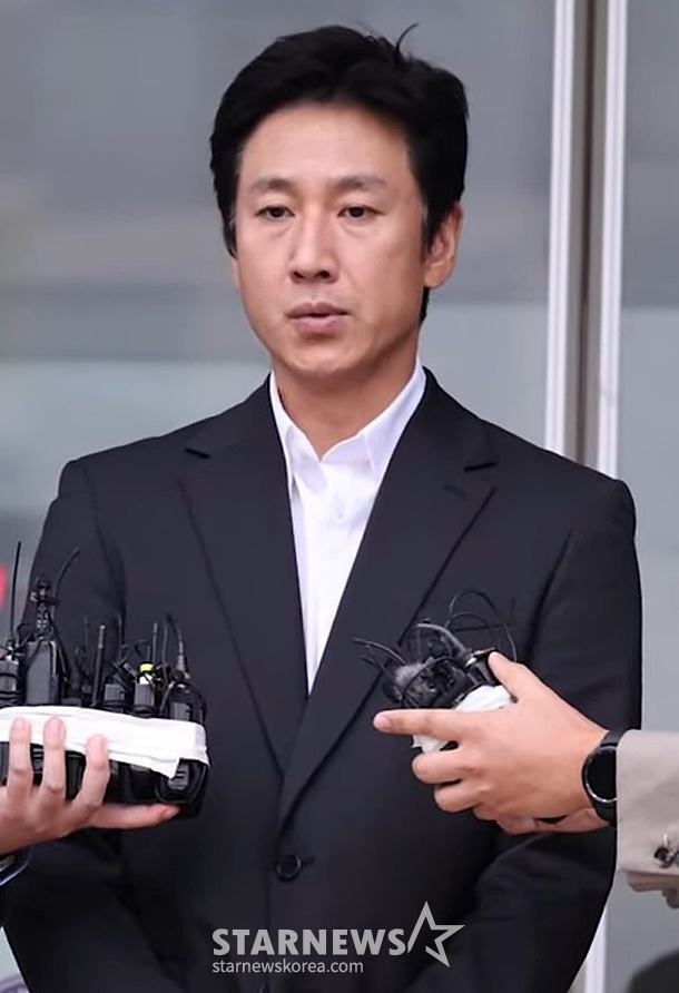 lee sun kyun