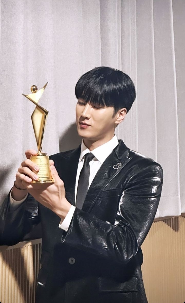 ahn bo hyun