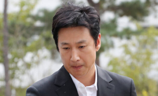 lee sun kyun