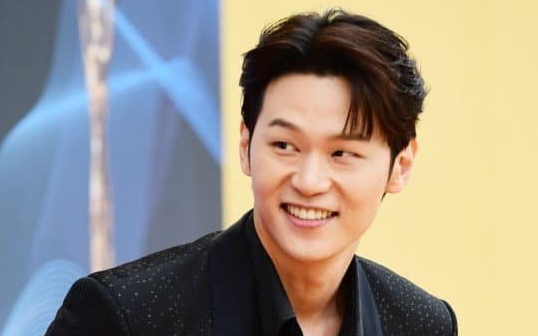 lee hak joo-thumbnail