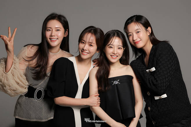 Park Bo-young, Chu Ja-hyun, Han Ji-min Han Hyo-joo