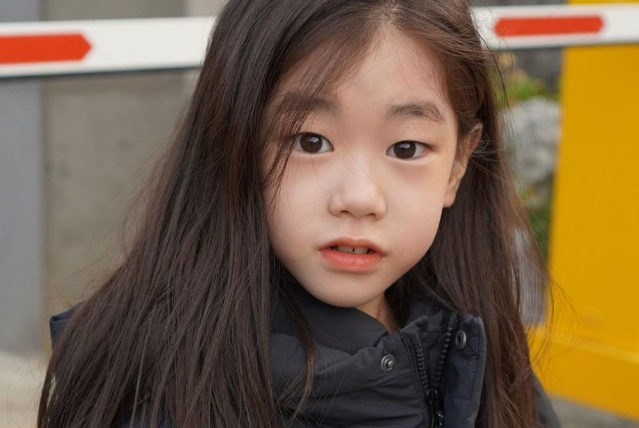Park So-yi-thumbnail
