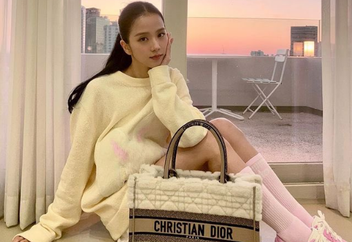 jisoo blackpink-dior-thumbnail