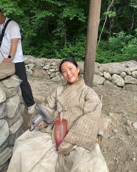 my dearest-lee da in behind the scene 