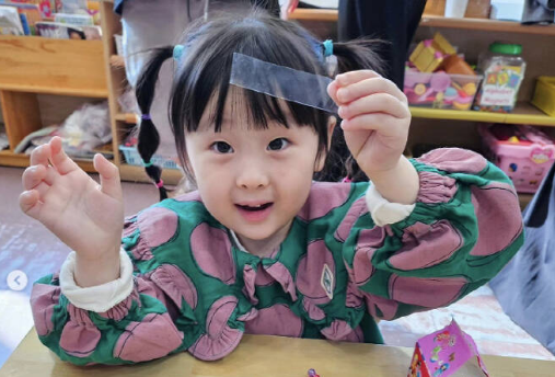 haha daughter-thumbnail