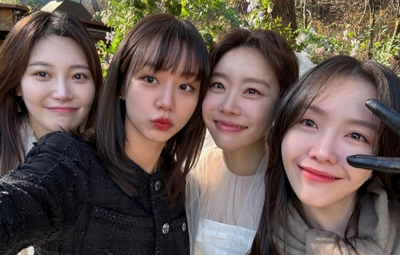 Girl's Day-thumbnail