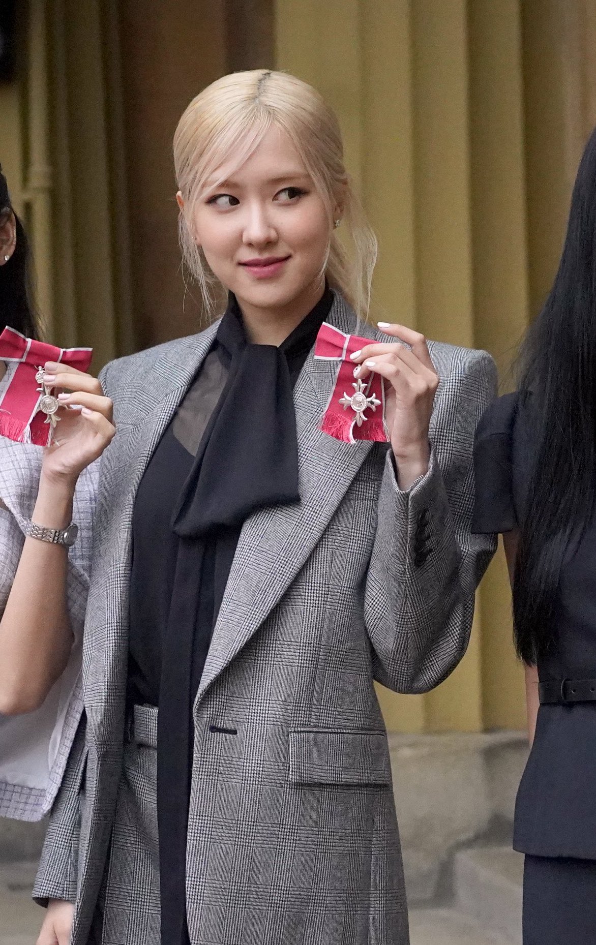 blackpink rose