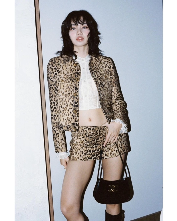 lisa blackpink