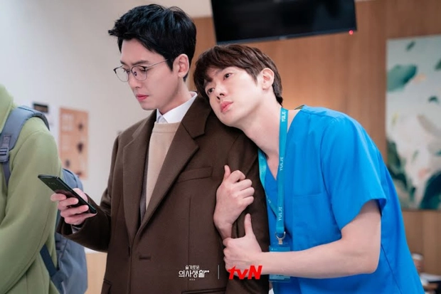 Jung Kyung-ho Yoo Yeon-seok