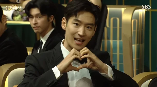 lee je hoon