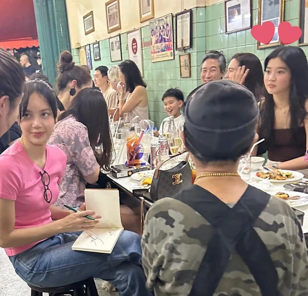lisa blackpink Lee Won Ju Lim Se Ryung