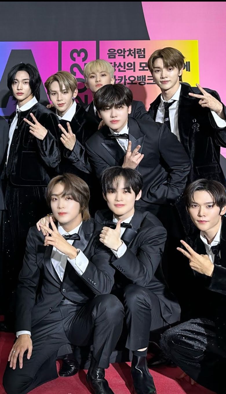 SHINee, NCT DREAM, and RIIZE together