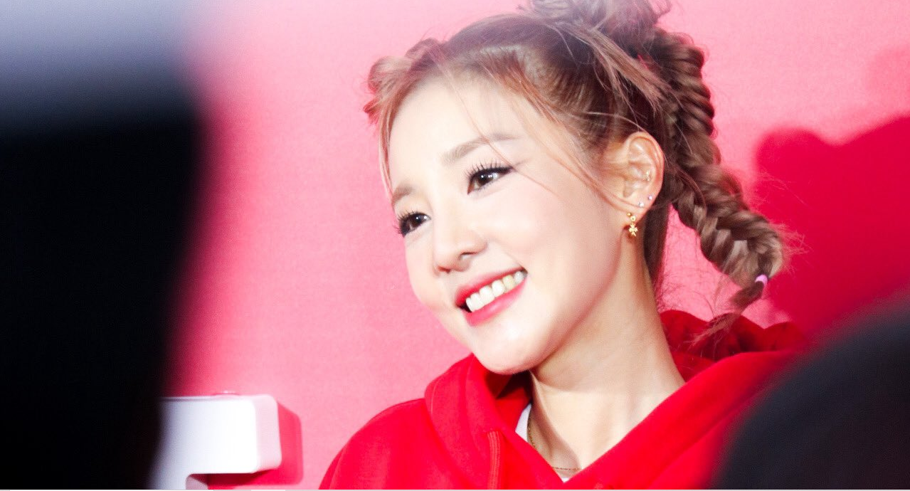 sandara park thumbnail