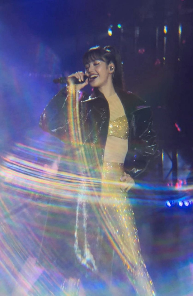 lisa blackpink